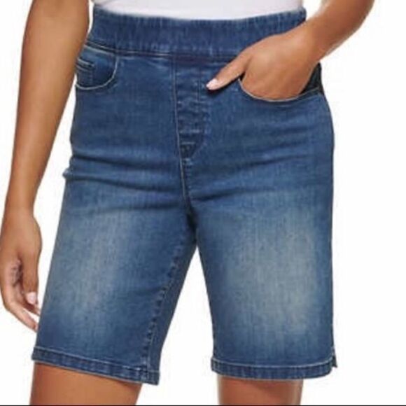 DKNY Jean Ladies' Bermuda Short - Picture 6 of 7